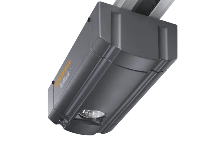 Elektrischer Garagentorantrieb von AlmTor, bietet eine mühelose Bedienung und erhöht die Sicherheit und Bequemlichkeit Ihres Zuhauses.